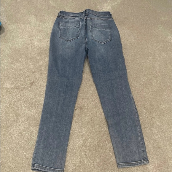 Jeans - Picture 3 of 3